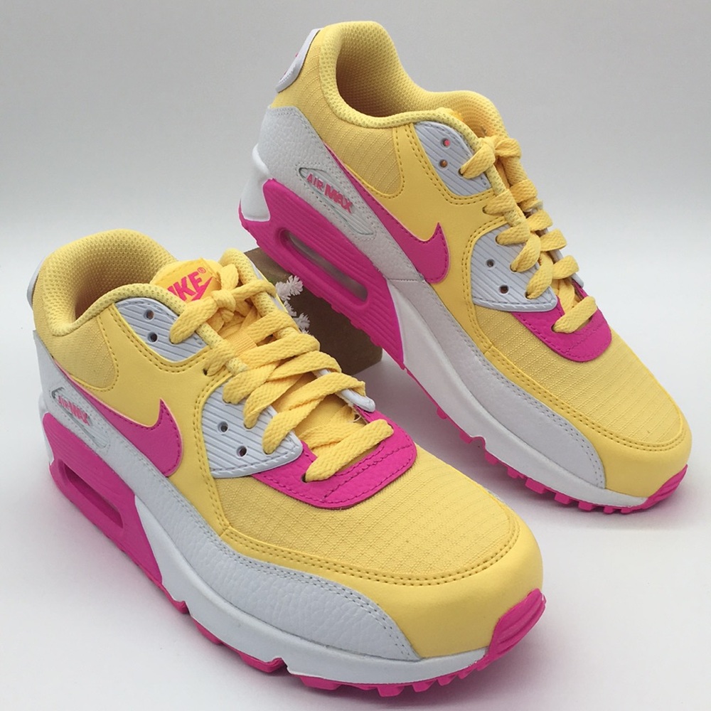 WMNS AIR MAX 90 - Picture 2 of 8